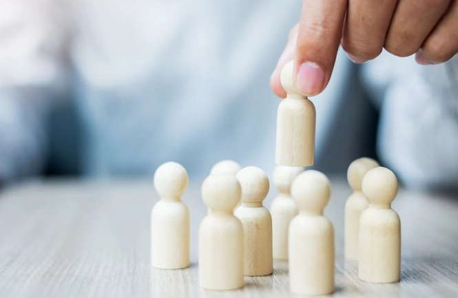 Khản trương bố trí cán bộ có năng lực quản lý có kỹ năng nghiệp vụ chuyên môn sâu cho cấp xã