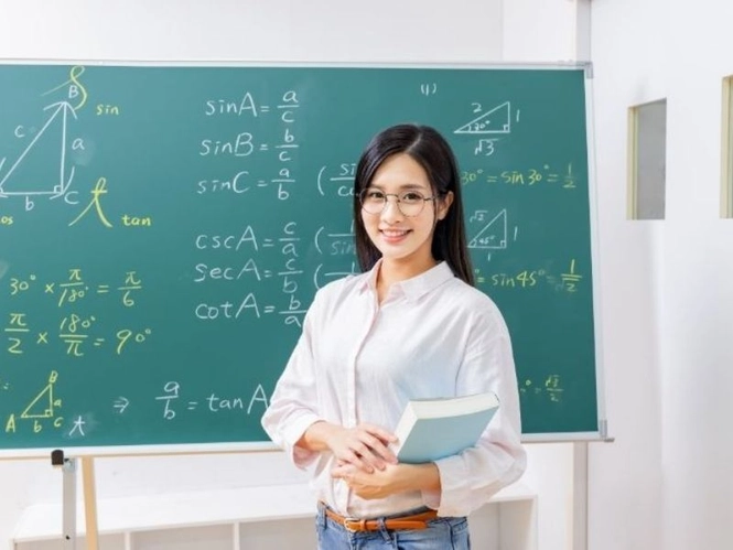 Trước ngày 30/11/2025 rà soát thực trạng công tác thăng hạng giáo viên trên cả nước