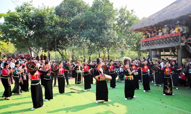 Quốc hội thông qua Nghị quyết về phát triển văn hóa, NLĐ có thêm 1 ngày nghỉ hưởng lương