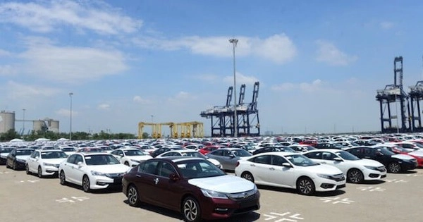 Từ ngày 03/4/2026, ô tô xuất khẩu được miễn áp dụng điều kiện kinh doanh